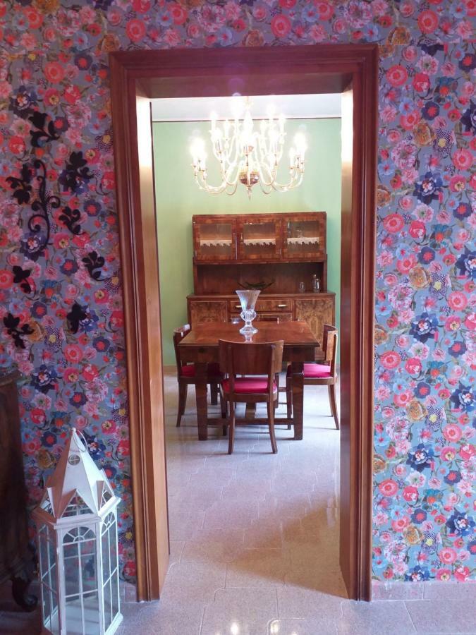 La Montecchia House Hotel Montecchia di Crosara Bagian luar foto