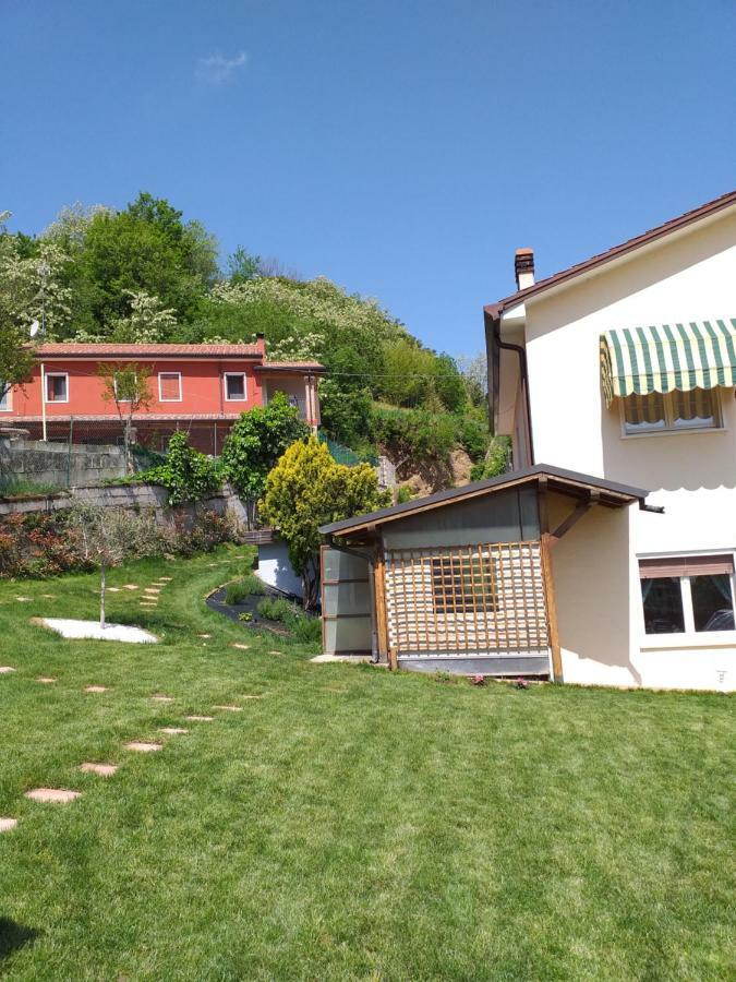La Montecchia House Hotel Montecchia di Crosara Bagian luar foto